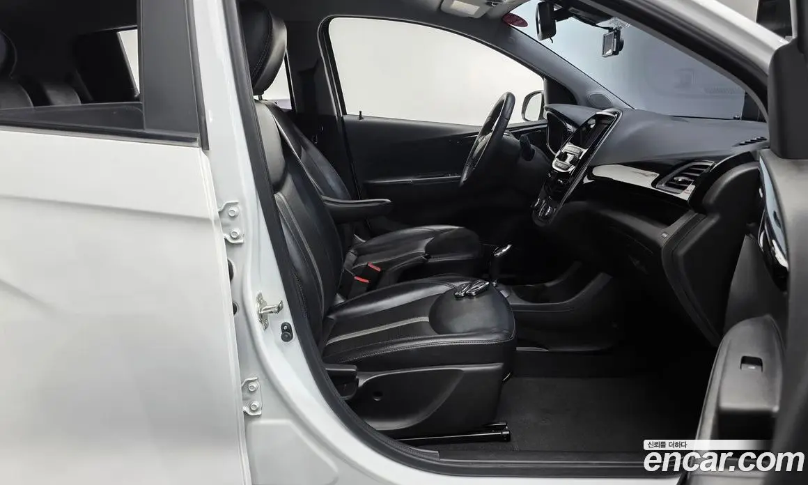 Chevrolet Spark 2018 1.0 автомат (гидро), фото 16