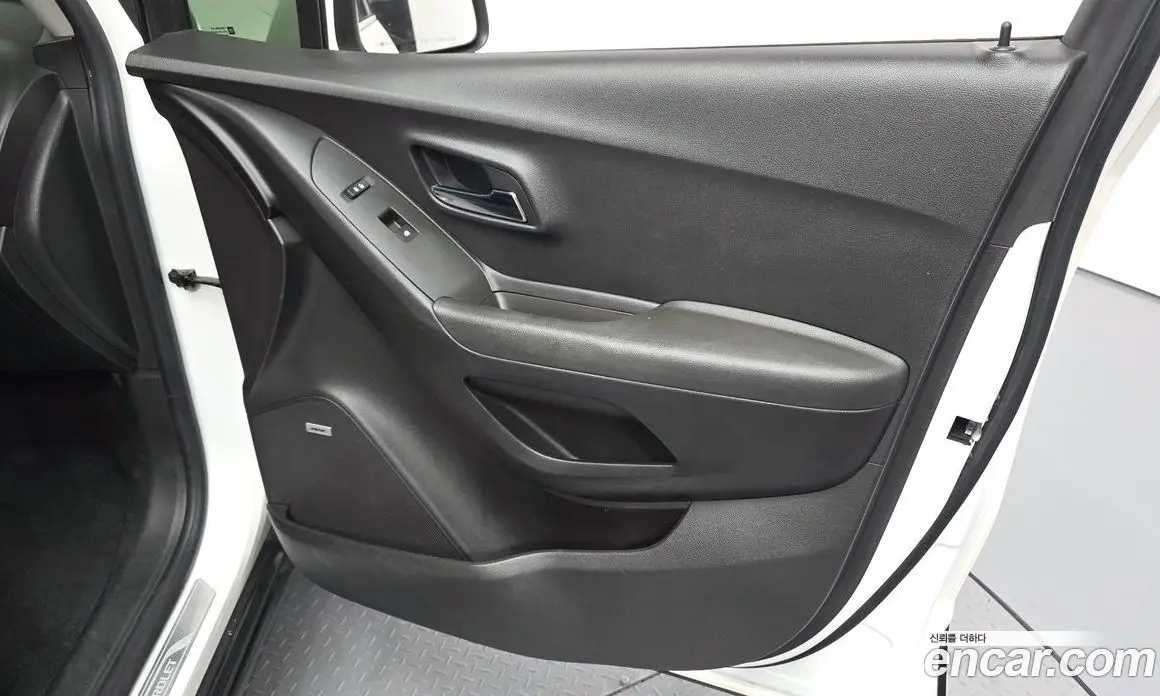 Chevrolet Trax 2014 1.4 автомат (гидро), фото 14