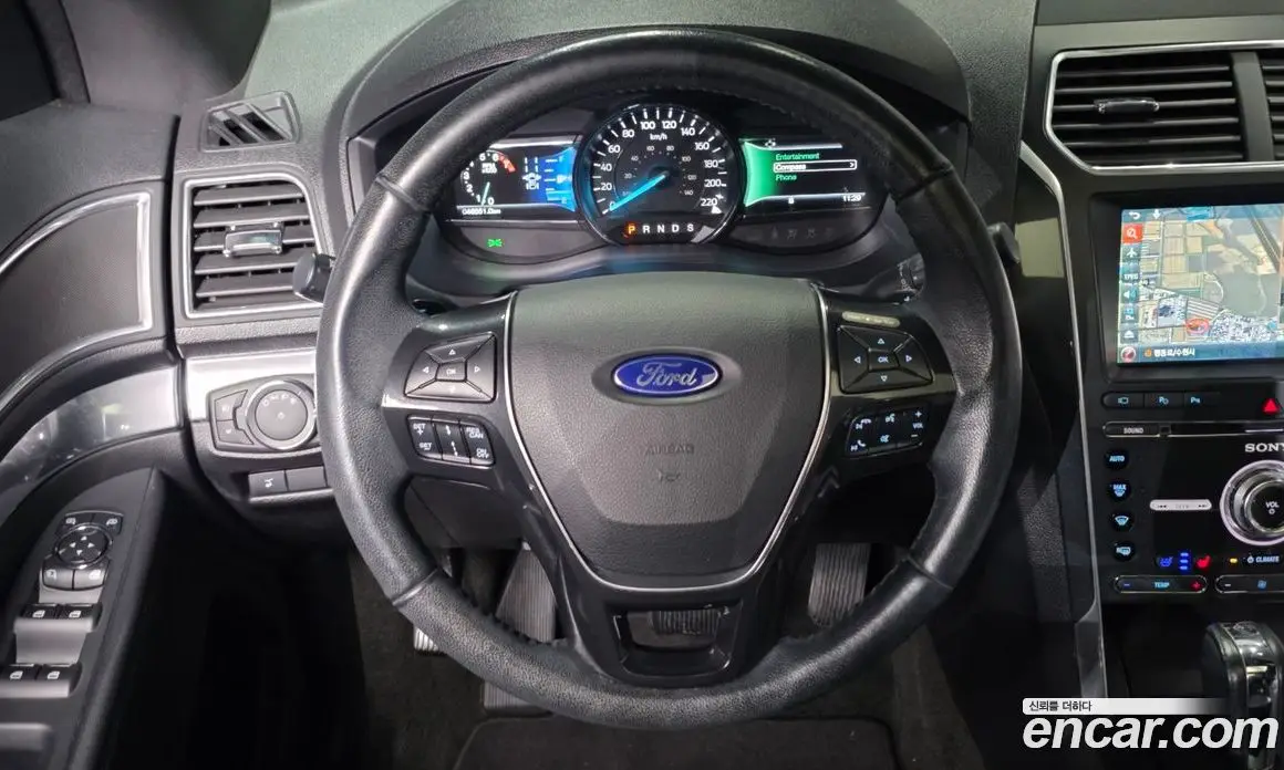 Ford Explorer 2017 3.5 автомат (гидро), фото 13