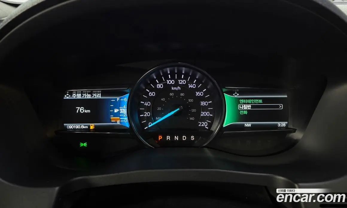Ford Explorer 2018 2.3 автомат (гидро), фото 11