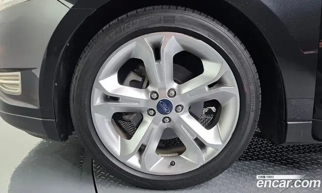 Ford Taurus 2012 3.5 автомат (гидро), миниатюра 5