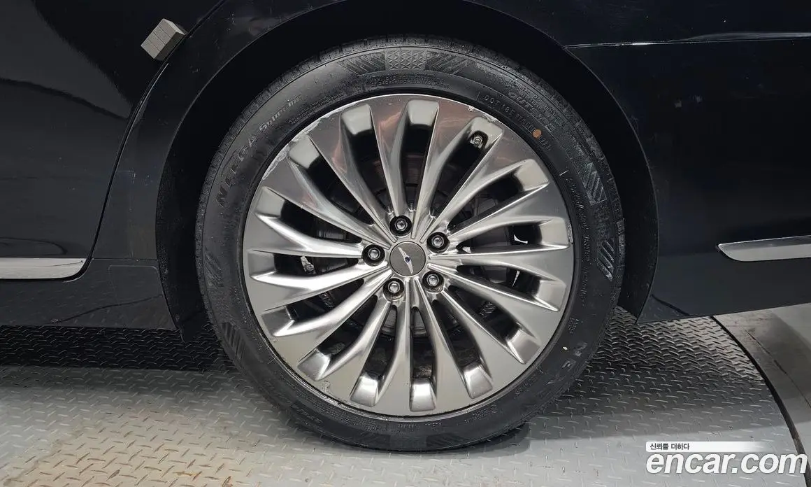 Genesis EQ900 2015 3.3 автомат (гидро), фото 6