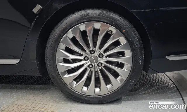 Genesis EQ900 2015 3.3 автомат (гидро), миниатюра 6