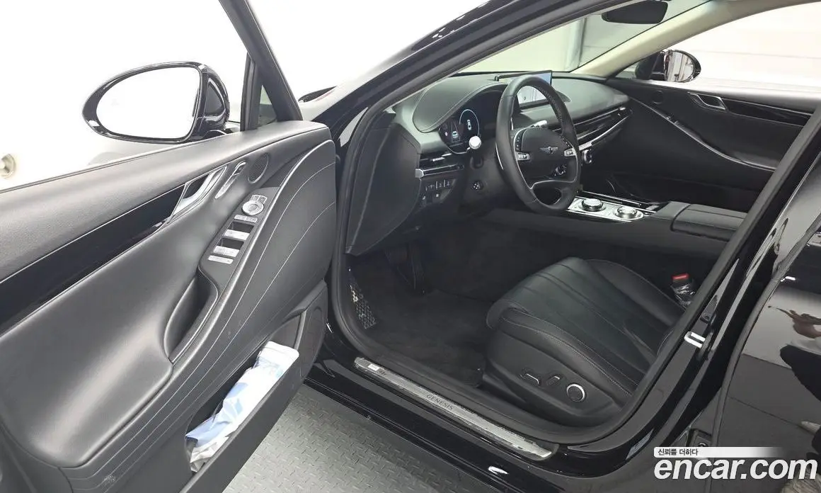 Genesis G80 2023 2.5 автомат (гидро), фото 13