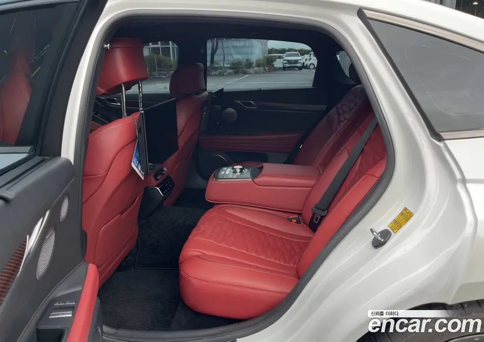 Genesis G80 2024 3.5 автомат (гидро), фото 6