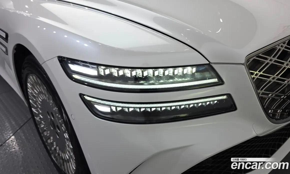 Genesis G80 2025 2.5 автомат (гидро), фото 8