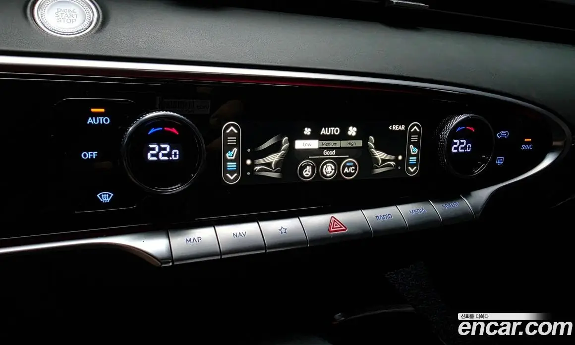 Genesis GV70 2021 2.5 автомат (гидро), фото 24