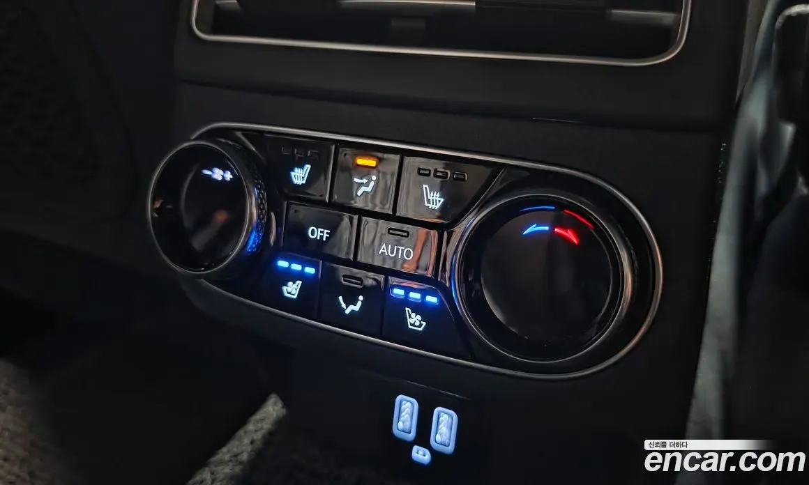 Genesis GV70 2021 2.5 автомат (гидро), фото 25