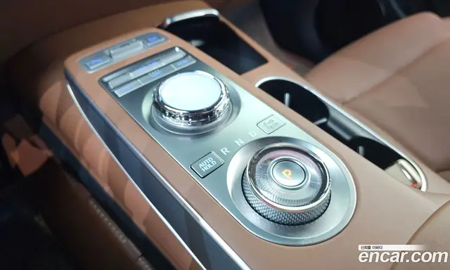 Genesis GV70 2021 2.5 автомат (гидро), миниатюра 11