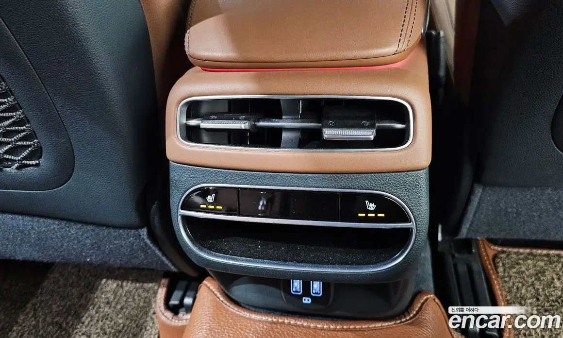 Genesis GV70 2021 2.5 автомат (гидро), фото 24