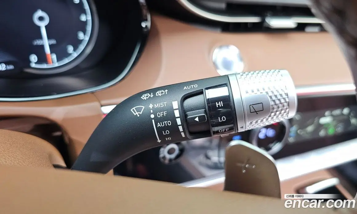 Genesis GV70 2021 2.5 автомат (гидро), фото 27