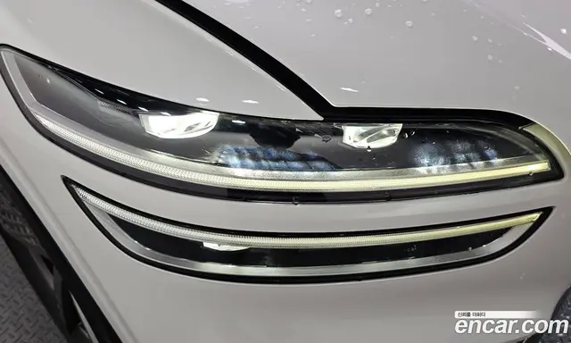 Genesis GV70 2021 2.5 автомат (гидро), миниатюра 7
