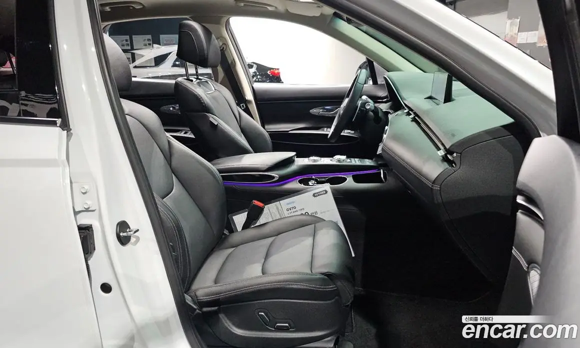 Genesis GV70 2021 2.5 автомат (гидро), фото 18