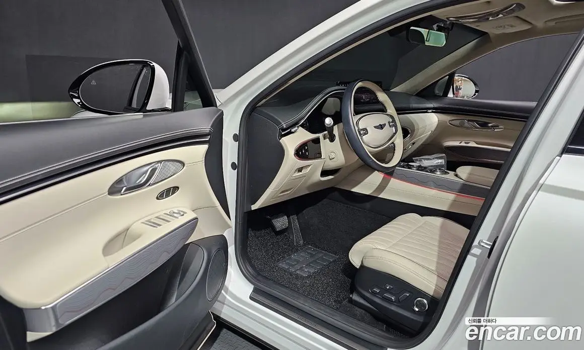 Genesis GV70 2022 2.5 автомат (гидро), фото 13