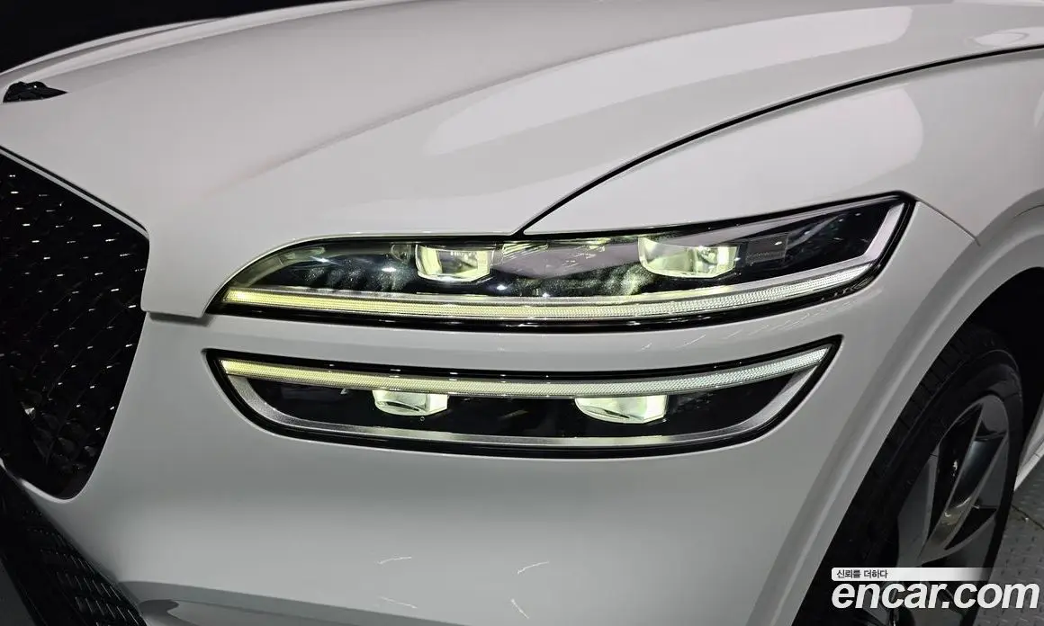 Genesis GV70 2022 2.5 автомат (гидро), фото 8