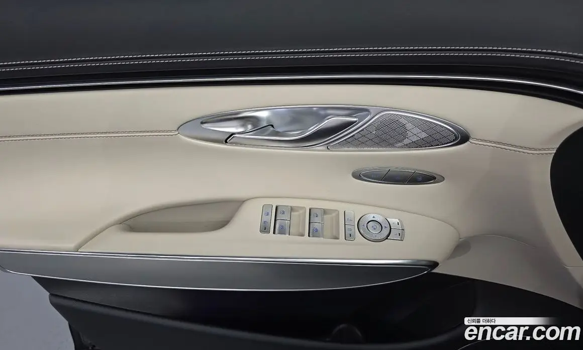 Genesis GV70 2024 2.5 автомат (гидро), фото 14