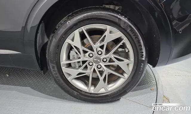 Genesis GV70 2024 2.5 автомат (гидро), миниатюра 7
