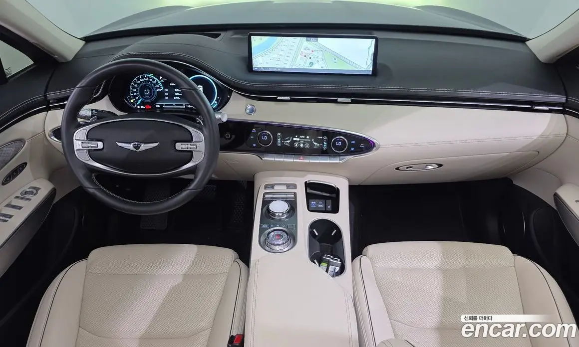 Genesis GV70 2024 2.5 автомат (гидро), фото 10