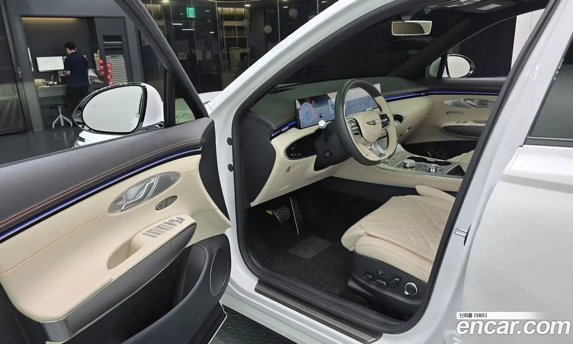 Genesis GV70 2025 2.5 автомат (гидро), фото 10