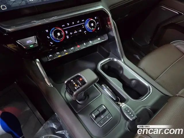GMC Sierra 2023 6.2 автомат (гидро), миниатюра 12
