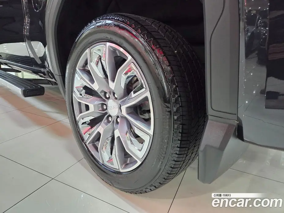 GMC Sierra 2023 6.2 автомат (гидро), фото 19