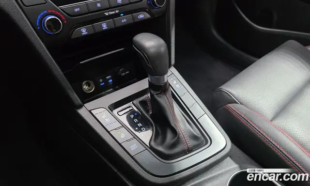Hyundai Avante 2017 1.6 автомат (гидро), миниатюра 12