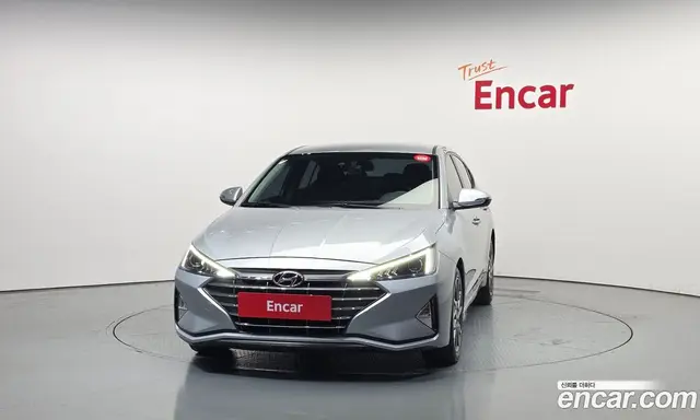 Hyundai Avante 2019 1.6 автомат (гидро), миниатюра 3 Hyundai Avante 2019 1.6 автомат (гидро), миниатюра 3