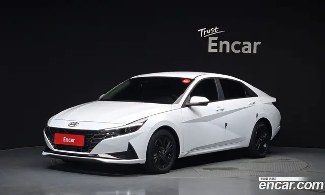 Hyundai Avante 2023 1.6 автомат (гидро), миниатюра 1