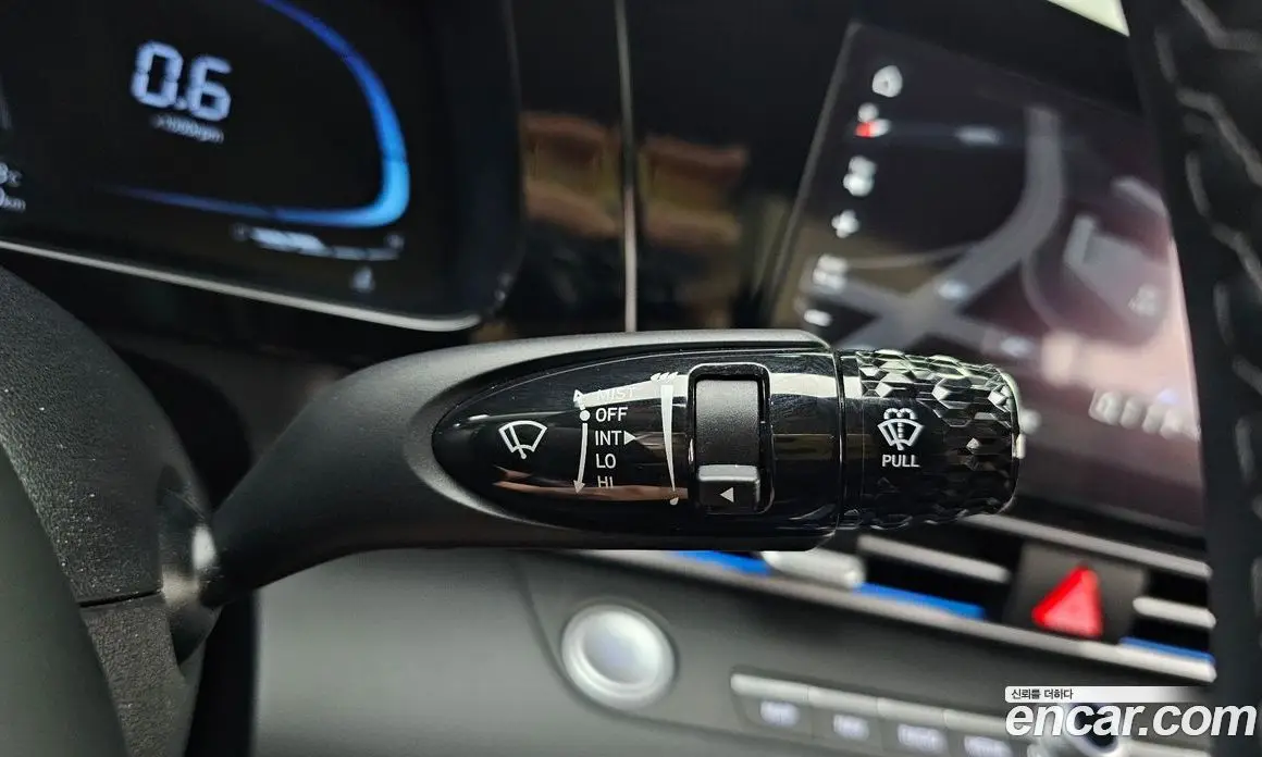 Hyundai Avante 2023 1.6 автомат (гидро), фото 29