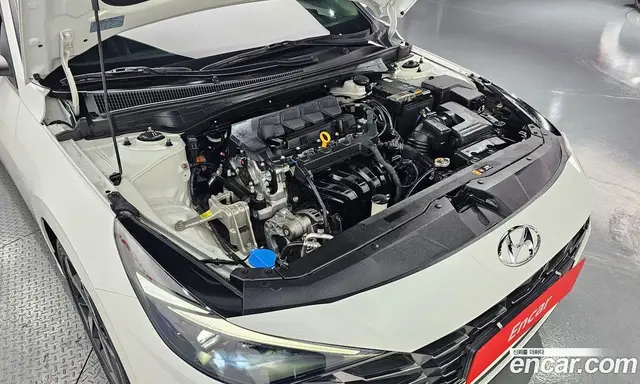 Hyundai Avante 2023 1.6 автомат (гидро), миниатюра 6
