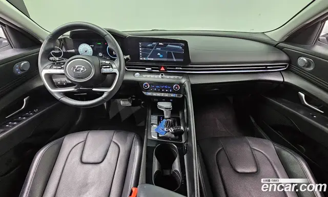 Hyundai Avante 2023 1.6 автомат (гидро), миниатюра 7