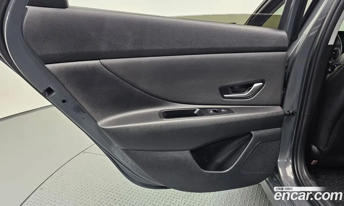 Hyundai Avante 2025 1.6 автомат (гидро), фото 15
