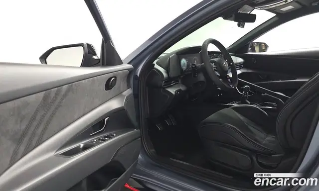 Hyundai Avante 2025 2.0 механика, миниатюра 12