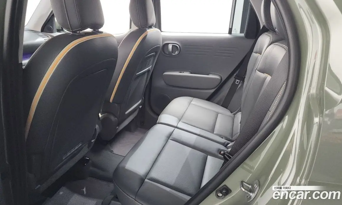 Hyundai Casper 2024 1.0 автомат (гидро), фото 17