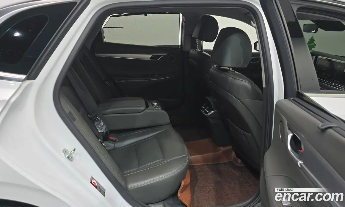 Hyundai Grandeur 2020 2.5 автомат (гидро), фото 17
