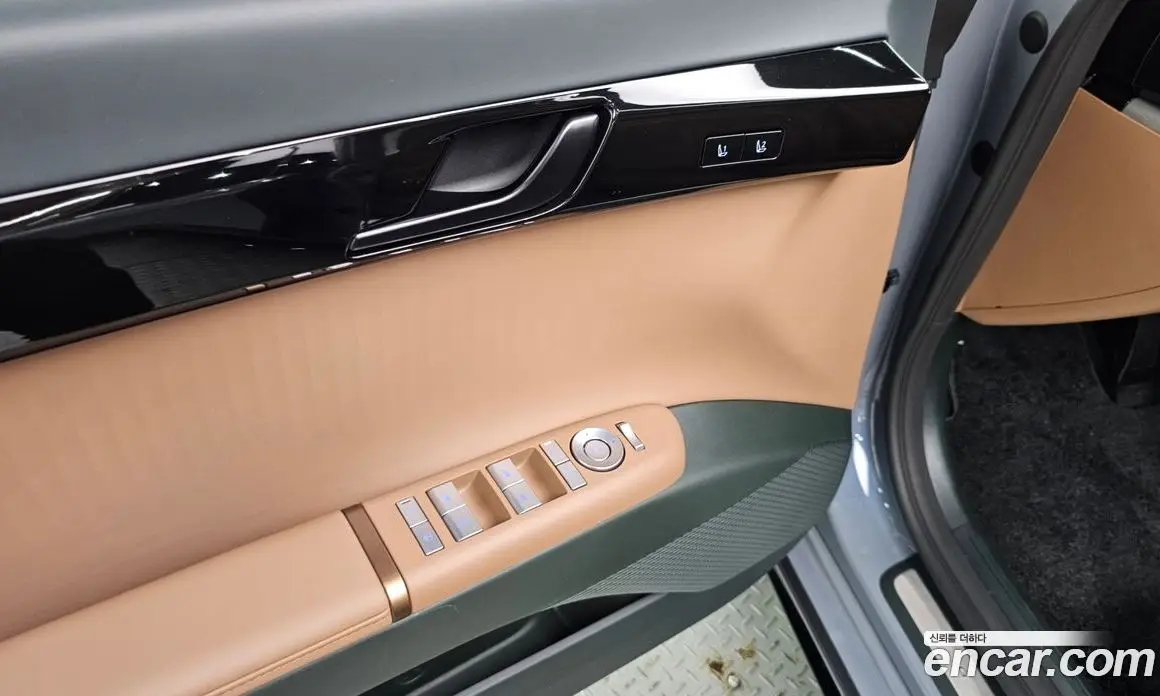 Hyundai Grandeur 2025 1.6 автомат (гидро), фото 28