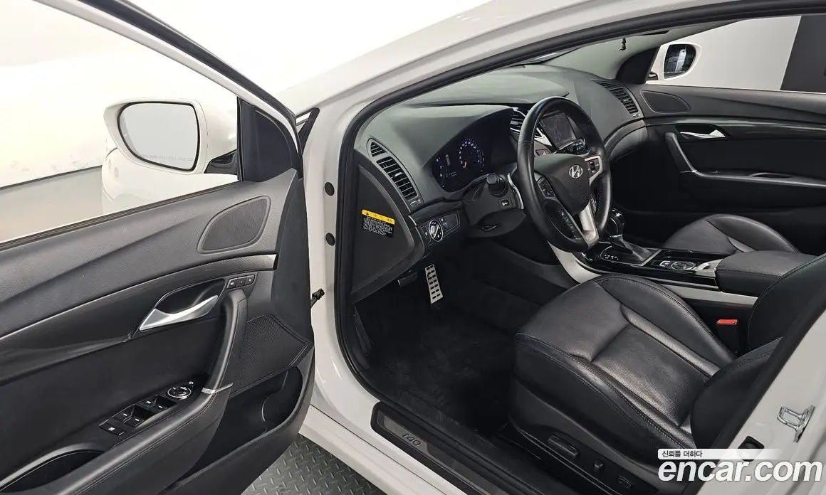 Hyundai i40 2015 2.0 автомат (гидро), фото 13