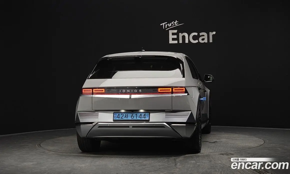 Hyundai Ioniq 5 2022 0.1 автомат (гидро), фото 4