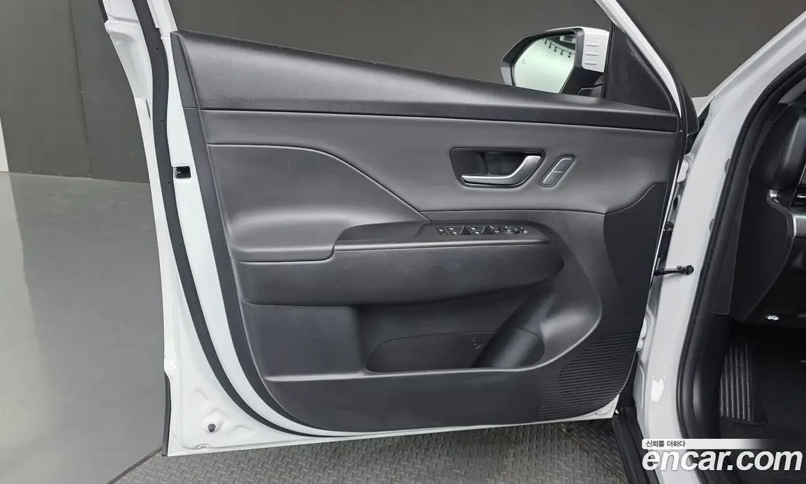 Hyundai Kona 2024 2.0 автомат (гидро), фото 14