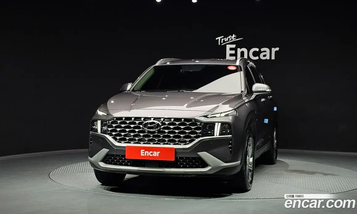 Hyundai Santa Fe 2023 2.5 автомат (гидро), фото 3