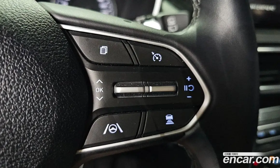 Hyundai Santa Fe 2023 2.5 автомат (гидро), фото 22