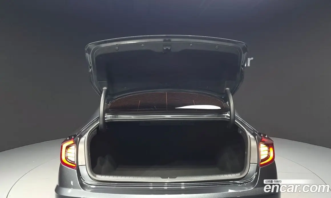 Hyundai Sonata 2021 2.0 автомат (гидро), фото 31