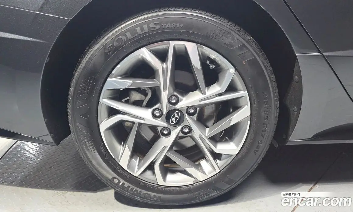 Hyundai Sonata 2021 2.0 автомат (гидро), фото 5