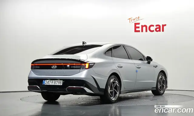 Hyundai Sonata 2025 2.0 автомат (гидро), миниатюра 2