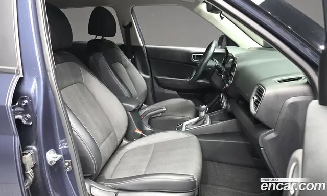 Hyundai Venue 2019 1.6 автомат (гидро), миниатюра 11