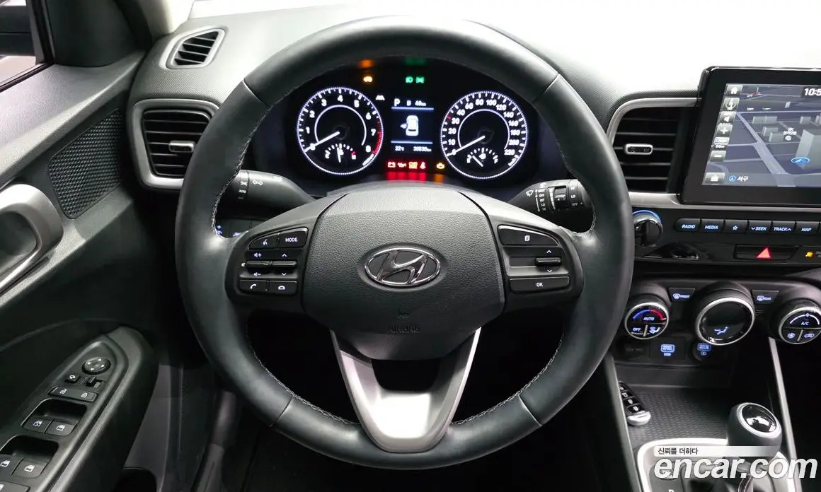Hyundai Venue 2019 1.6 автомат (гидро), фото 13