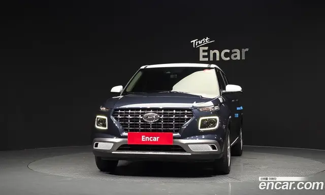 Hyundai Venue 2019 1.6 автомат (гидро), миниатюра 3