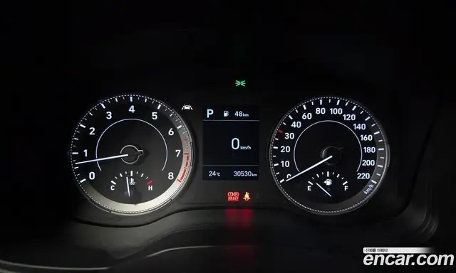 Hyundai Venue 2019 1.6 автомат (гидро), миниатюра 8