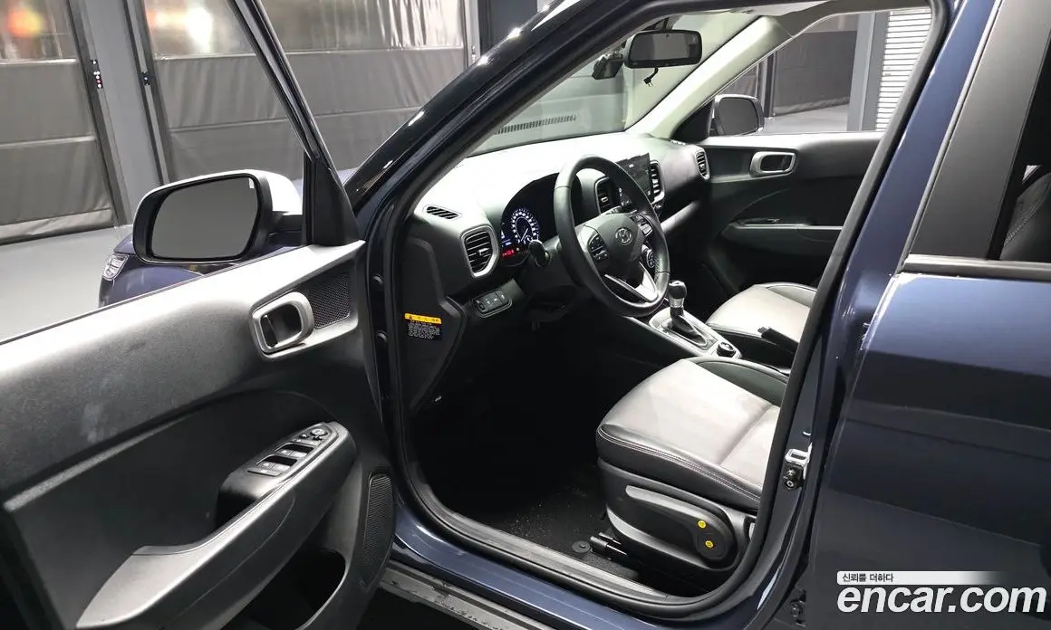 Hyundai Venue 2019 1.6 автомат (гидро), фото 10