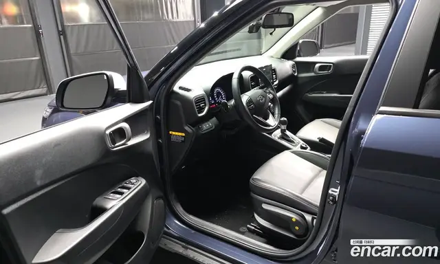 Hyundai Venue 2019 1.6 автомат (гидро), миниатюра 10